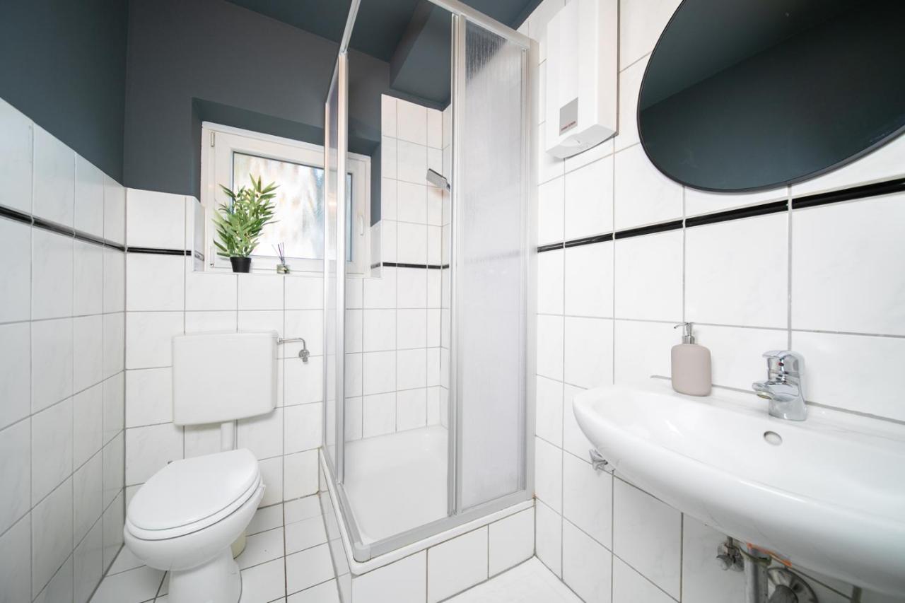 Favorite Stays - Suite And More - Westfeld Neuss Buitenkant foto